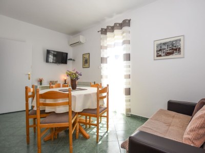 Apartment Two bedroom apartment with terrace and sea view Pag A-6316-b - Outdoor photo 22