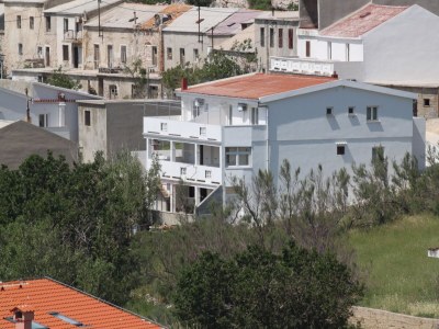 Apartment One bedroom apartment with terrace and sea view Metajna, Pag A-6336-b - Outdoor photo 4