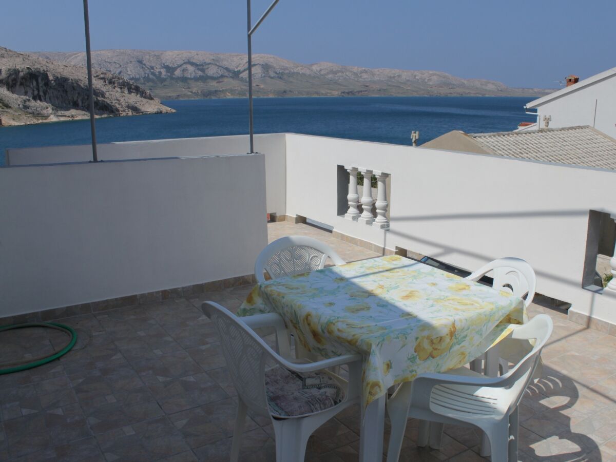 Apartment One bedroom apartment with terrace and sea view Metajna, Pag A-6336-d