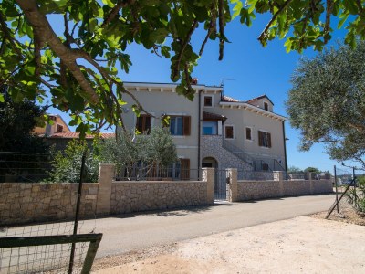 Apartment One bedroom apartment with terrace Punta križa, Cres A-8082-b - Outdoor photo 4