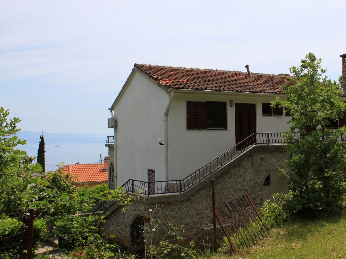 Apartment One bedroom apartment with terrace and sea view Oprič, Opatija A-7756-d