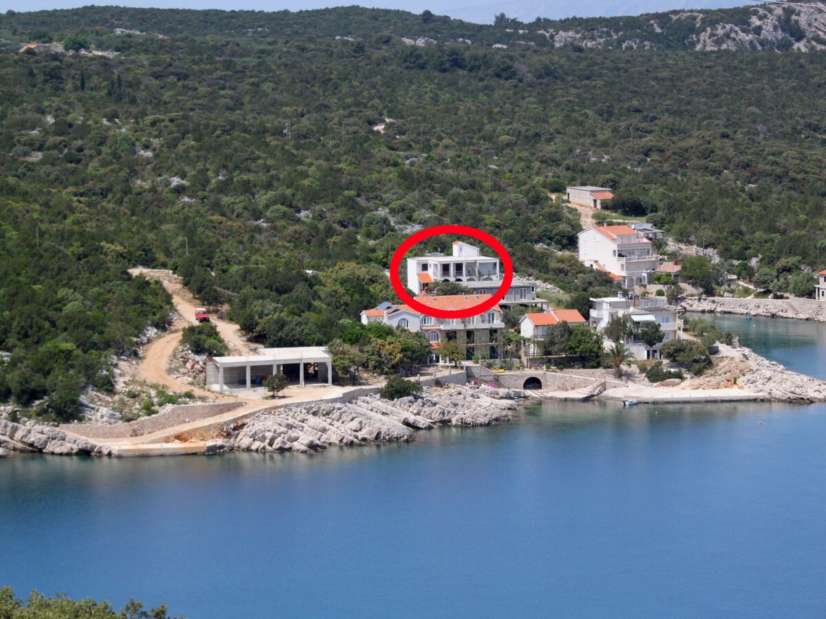 Apartment Two bedroom apartment near beach Cove Pokrivenik, Hvar A-8673-a