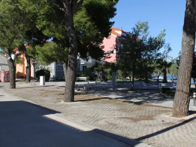 Apartment Two bedroom apartment with air-conditioning Poljana, Ugljan A-8419-b - Outdoor photo 13