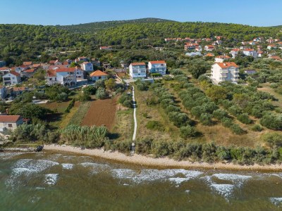 Apartment Two bedroom apartment with terrace Tkon, Pašman A-8302-a - Outdoor photo 7