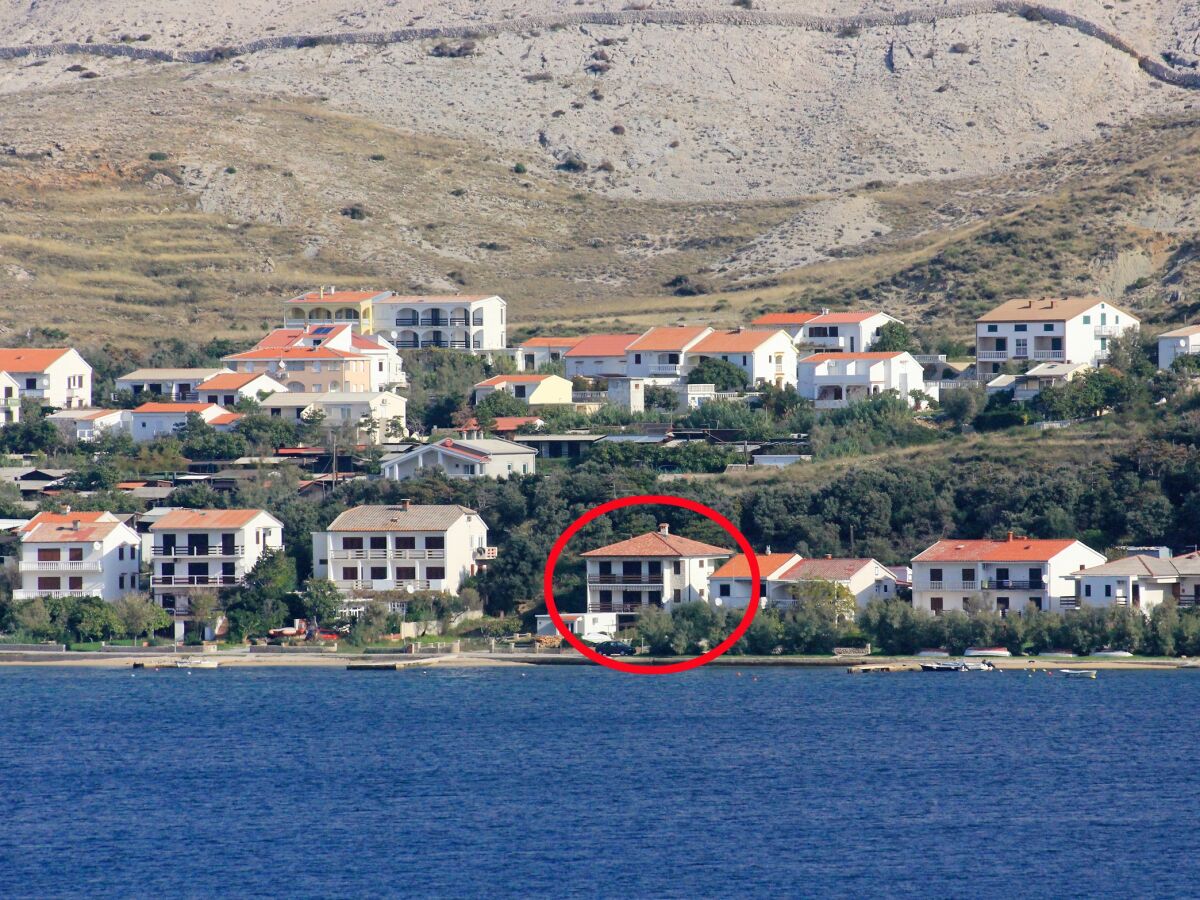 Apartment Three bedroom apartment near beach Pag A-9355-a