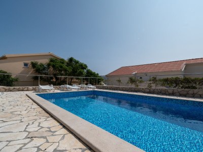 Apartment Two bedroom apartment with balcony and sea view Zubovići, Pag A-9365-c - Outdoor photo 9