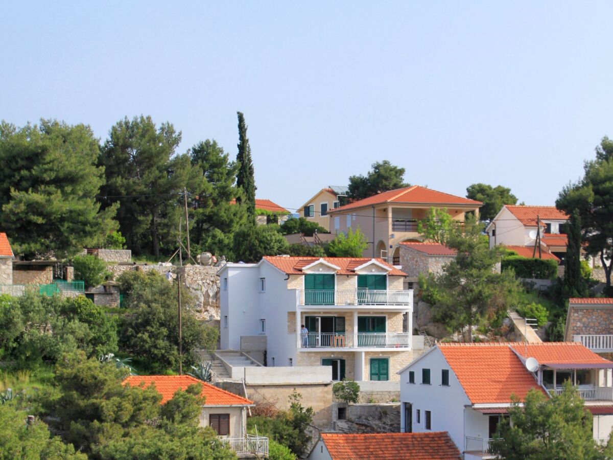 Apartment Studio flat near beach Basina, Hvar AS-8754-b - Outdoor photo 2