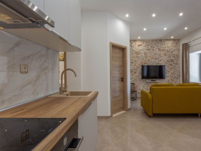 Apartment Two bedroom apartment near beach Cove Zastupac, Hvar A-8761-a - Outdoor photo 5