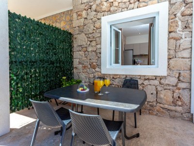 Apartment Two bedroom apartment near beach Cove Zastupac, Hvar A-8761-a - Outdoor photo 31