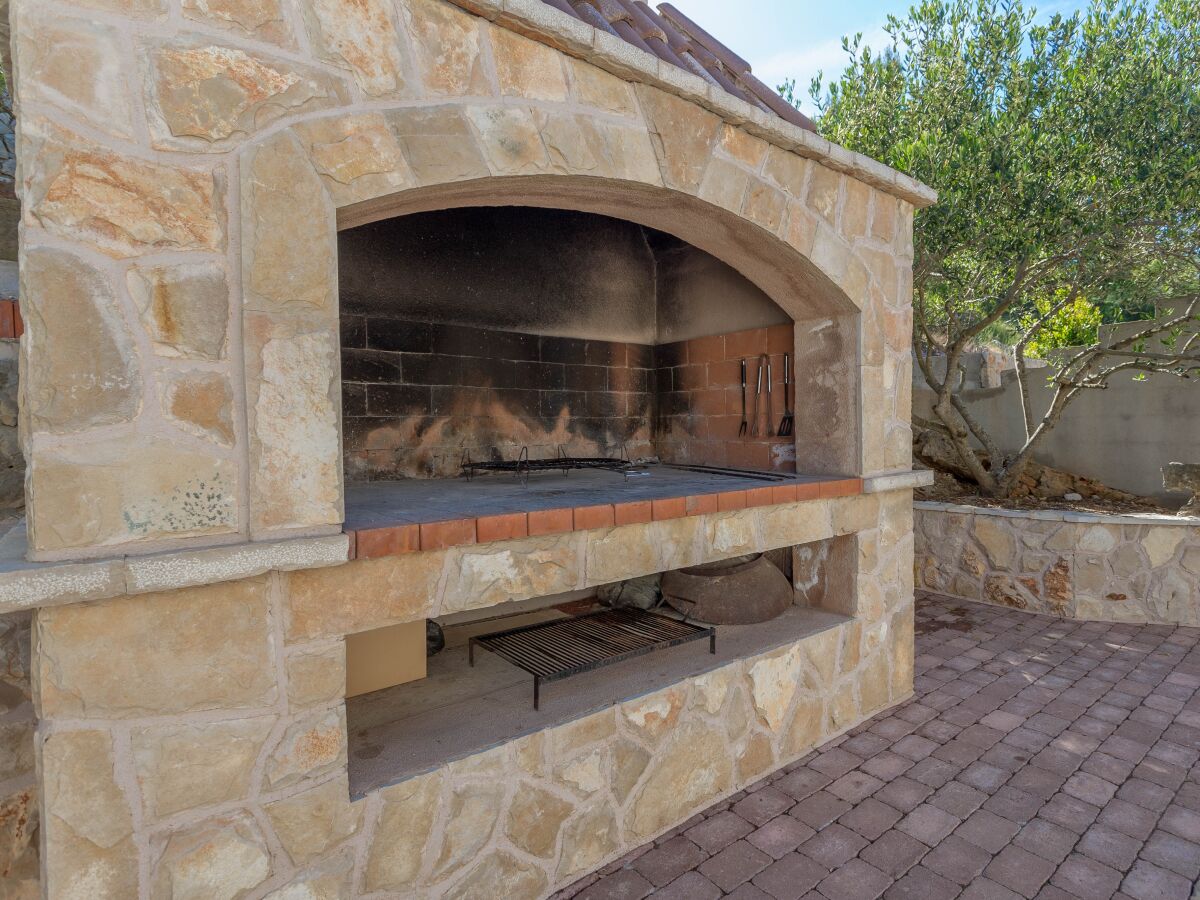 Apartment One bedroom apartment near beach Cove Zastupac, Hvar A-8761-c - Outdoor photo 5