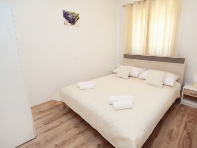 Apartment Two bedroom apartment near beach Cove Zastupac, Hvar A-8761-d - Outdoor photo 15