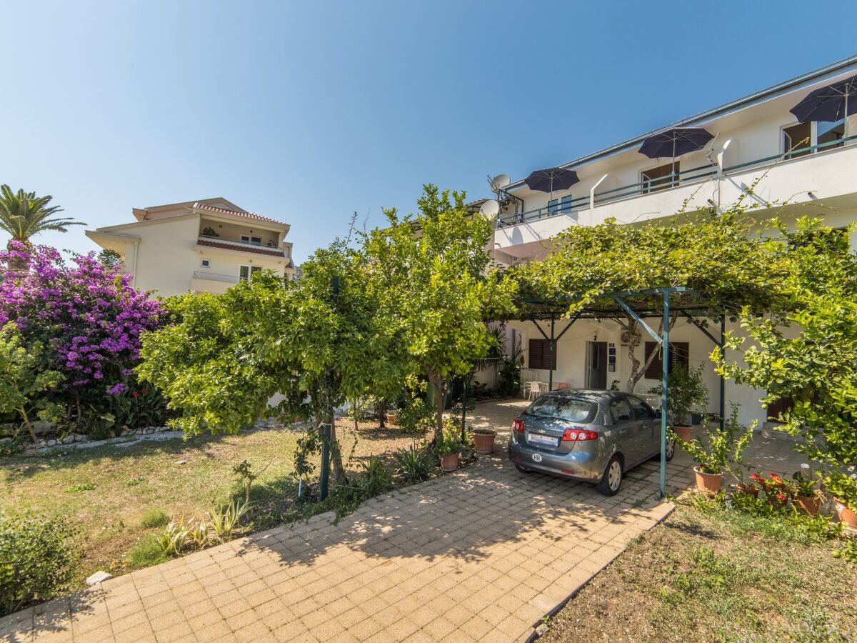 Apartment One bedroom apartment with air-conditioning Drvenik Donja vala, Makarska A-9654-a - Outdoor photo 2