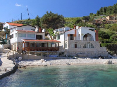 Apartment Two bedroom apartment near beach Cove Zaraće, Hvar A-8781-c - Outdoor photo 3