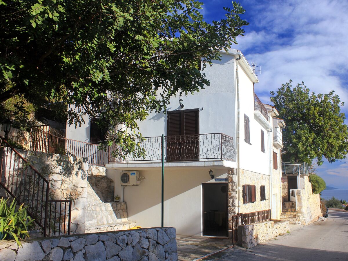 Apartment One bedroom apartment with terrace and sea view Zavala, Hvar A-8912-a