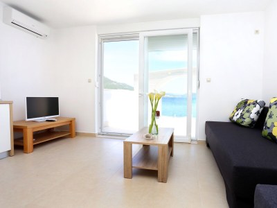 Apartment One bedroom apartment near beach Klek, Neretva Delta - Ušće Neretve A-10031-a - Outdoor photo 9