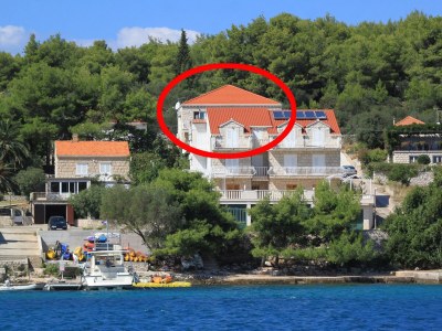 Apartment Three bedroom apartment near beach Lumbarda, Korčula A-10049-a - Outdoor photo 7