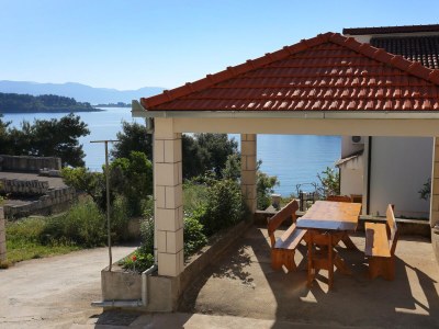 Apartment Three bedroom apartment near beach Lumbarda, Korčula A-10049-a - Outdoor photo 10