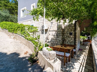 Apartment One bedroom apartment with terrace and sea view Žuljana, Pelješac A-10233-c - Outdoor photo 5