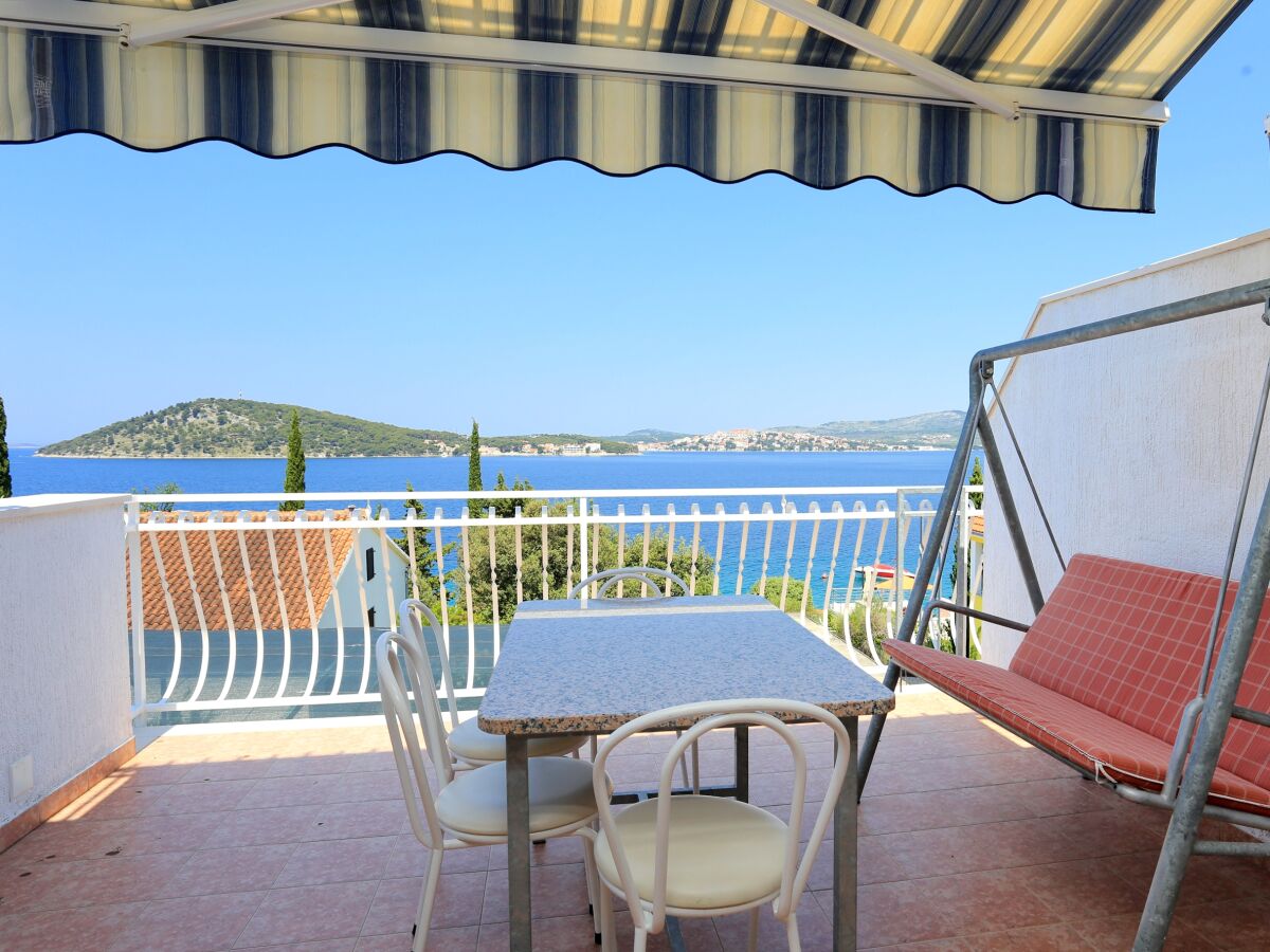 Apartment One bedroom apartment near beach Ražanj, Rogoznica A-10373-a