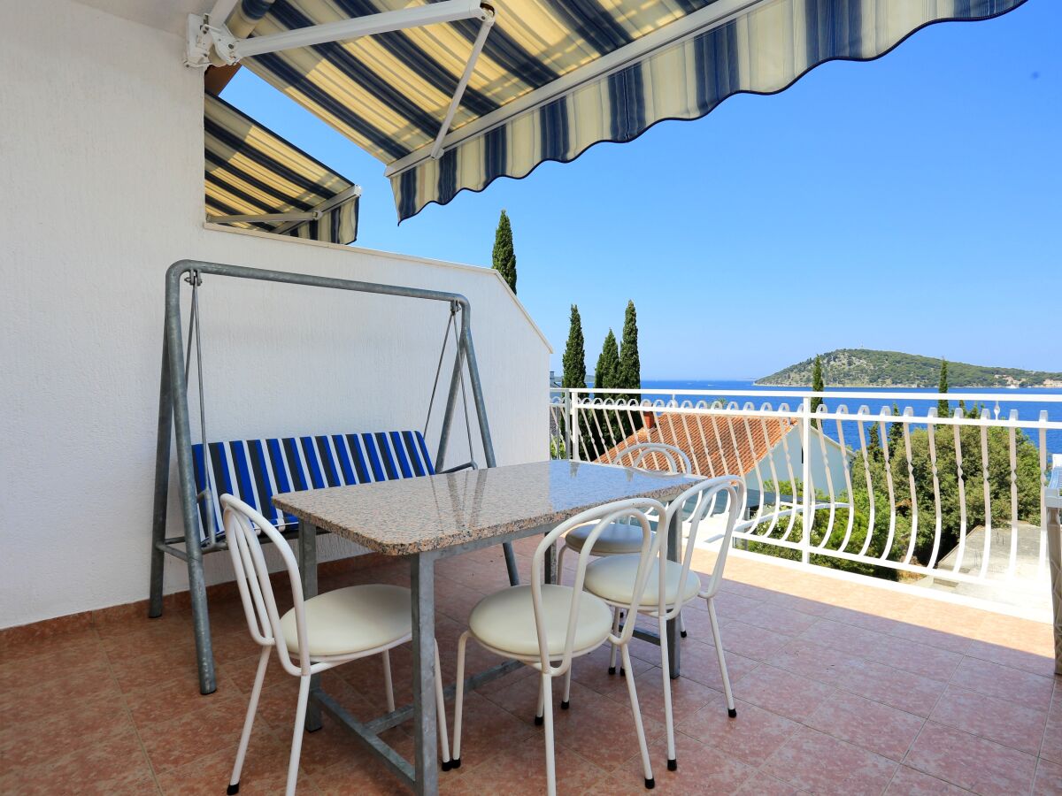 Apartment One bedroom apartment near beach Ražanj, Rogoznica A-10373-b