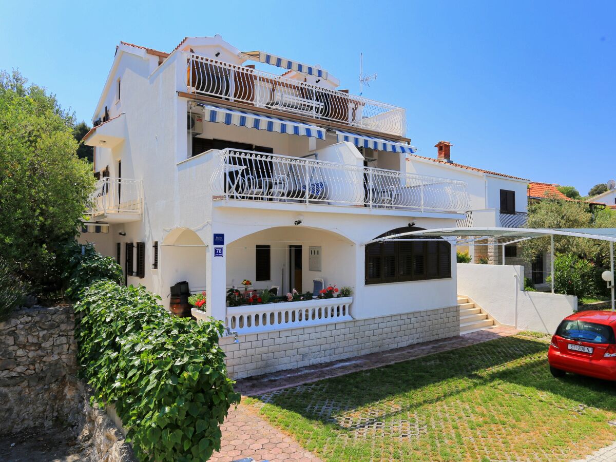 Apartment One bedroom apartment near beach Ražanj, Rogoznica A-10373-b - Outdoor photo 3