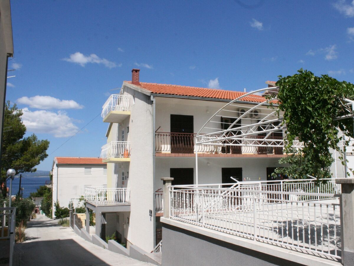 Apartment Studio flat with terrace Baška Voda, Makarska AS-10406-d - Outdoor photo 2
