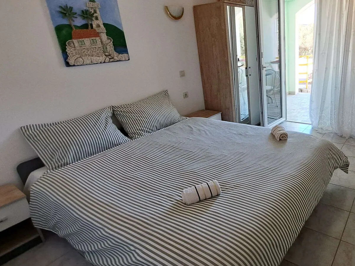 Apartment One bedroom apartment with balcony Podaca, Makarska A-11274-e