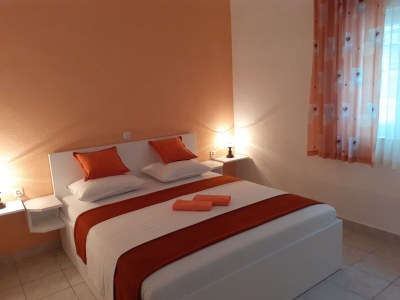 Apartment Apartments with parking space Gradac, Makarska - 11332 in Gradac - Apartment