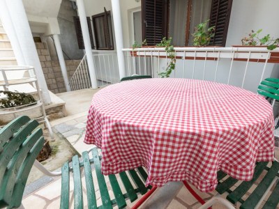 Apartment Three bedroom apartment near beach Podgora, Makarska A-11469-b - Outdoor photo 5