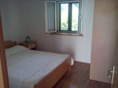 Apartment One bedroom apartment with air-conditioning Sumartin, Brač A-11658-a - Outdoor photo 8