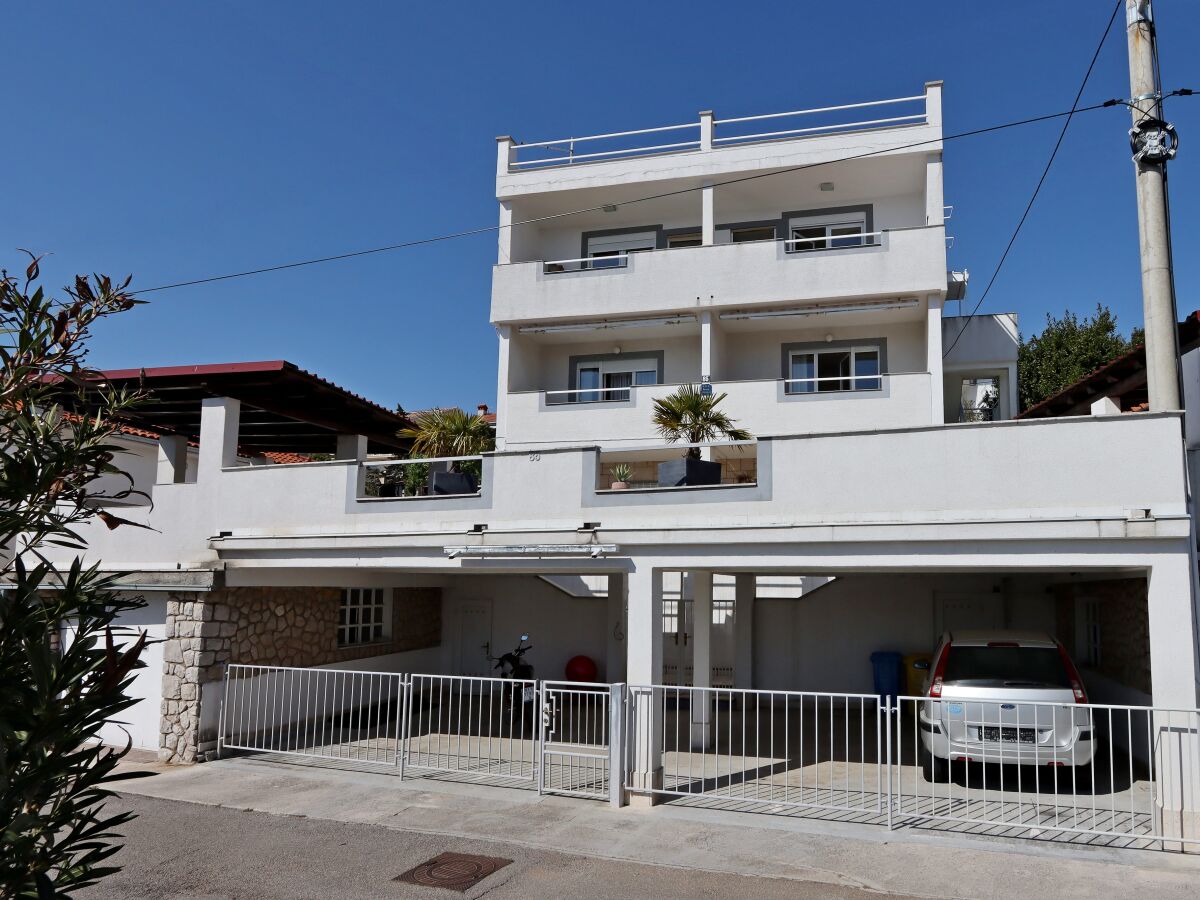Apartment Two bedroom apartment with terrace Crikvenica A-12592-a - Outdoor photo 2