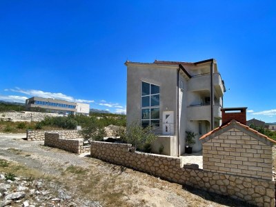 Apartment Two bedroom apartment with terrace and sea view Maslenica, Novigrad A-12636-a - Outdoor photo 3