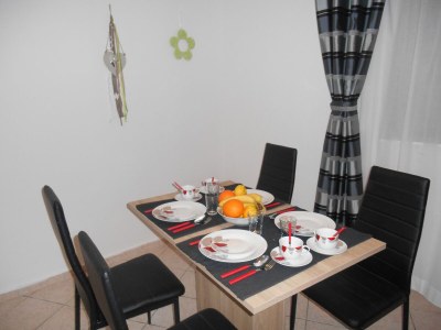 Apartment Two bedroom apartment with terrace and sea view Crikvenica A-12305-a - Outdoor photo 8