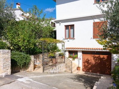 Apartment One bedroom apartment with terrace Rovinj A-12656-b - Outdoor photo 15
