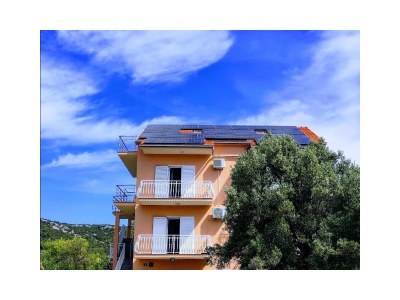 Apartment Two bedroom apartment with balcony and sea view Vinišće, Trogir A-12676-a - Outdoor photo 8