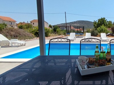 Apartment Two bedroom apartment with terrace and sea view Vinišće, Trogir A-12676-b - Outdoor photo 30