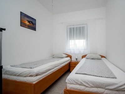 Apartment Two bedroom apartment with terrace Vir A-12692-a - Outdoor photo 16
