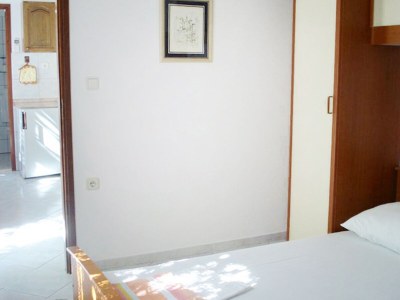 Apartment Studio flat with terrace Milna, Brač AS-735-a - Outdoor photo 8