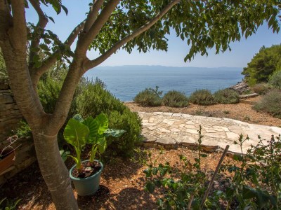 Apartment One bedroom apartment near beach Cove Rapak, Hvar A-12779-a - Outdoor photo 6
