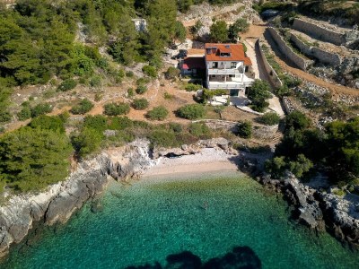 Apartment Two bedroom apartment near beach Cove Rapak, Hvar A-12779-b - Outdoor photo 2