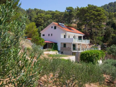 Apartment Two bedroom apartment near beach Cove Rapak, Hvar A-12779-b - Outdoor photo 5