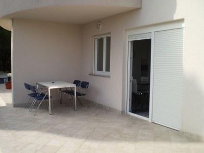 Apartment Two bedroom apartment with terrace Banjol, Rab A-12838-b in Rab - Apartment