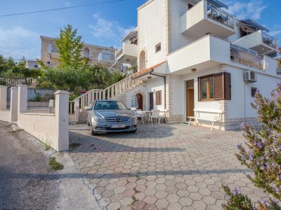 Apartment Studio flat with balcony and sea view Slatine, Čiovo AS-13298-a - Outdoor photo 12