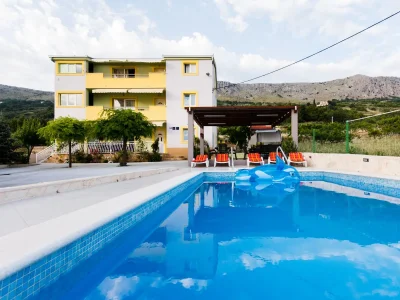 Apartment Three bedroom apartment with balcony and sea view Podstrana, Split A-13393-b in Podstrana - Apartment