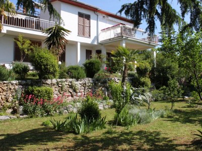 Apartment One bedroom apartment with terrace and sea view Lovran, Opatija A-2303-b - Outdoor photo 2