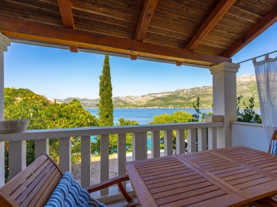 Apartment One bedroom apartment with terrace and sea view Medvinjak, Korčula A-4439-a in Korcula - Apartment