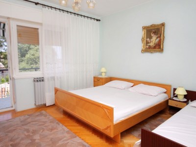 Apartment Three bedroom apartment with balcony and sea view Senj A-5572-a in Senj - Apartment