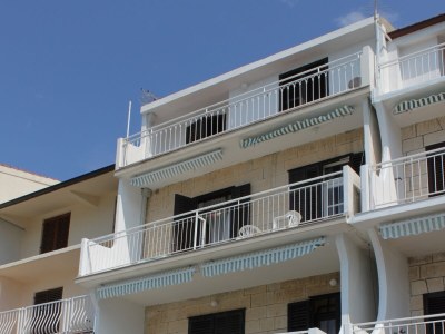 Apartment One bedroom apartment near beach Podgora, Makarska A-6713-a - Outdoor photo 2