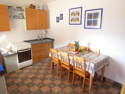 Apartment Three bedroom apartment near beach Cove Pobij, Hvar A-5633-a - Outdoor photo 9