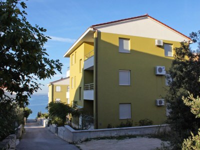 Apartment One bedroom apartment with terrace and sea view Kožino, Zadar A-5755-b in Petrcane - Apartment